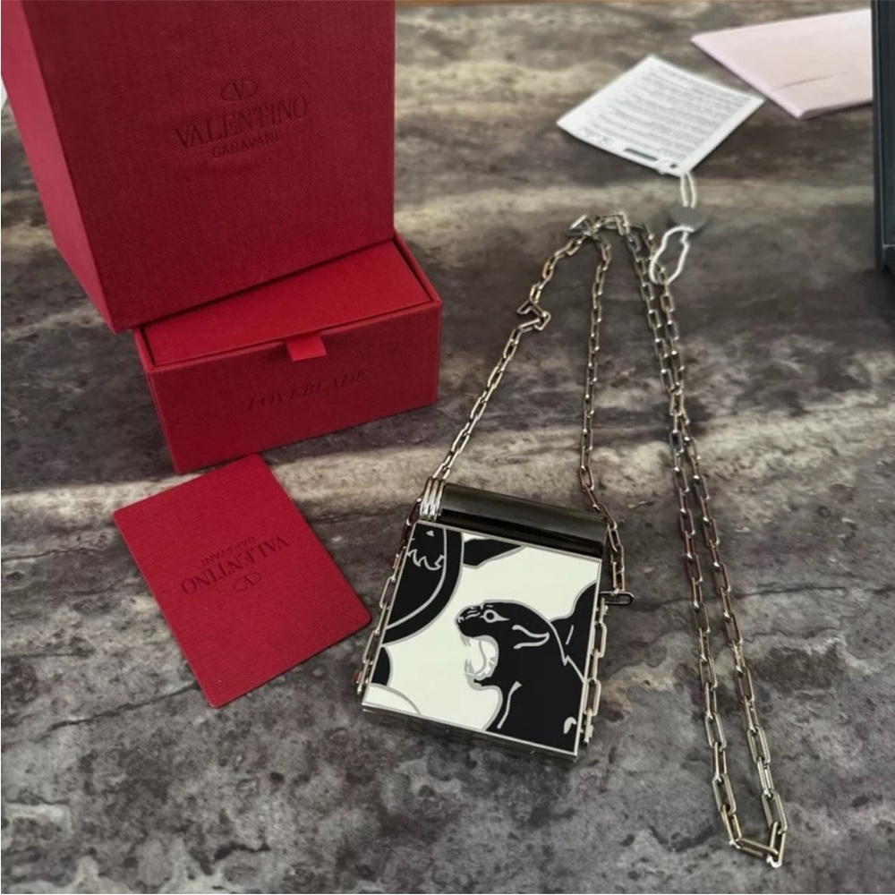 LE Garavani Compact Mirror